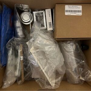 Science Interactive Lab Kit SI-10419-BK-02 new & unused!